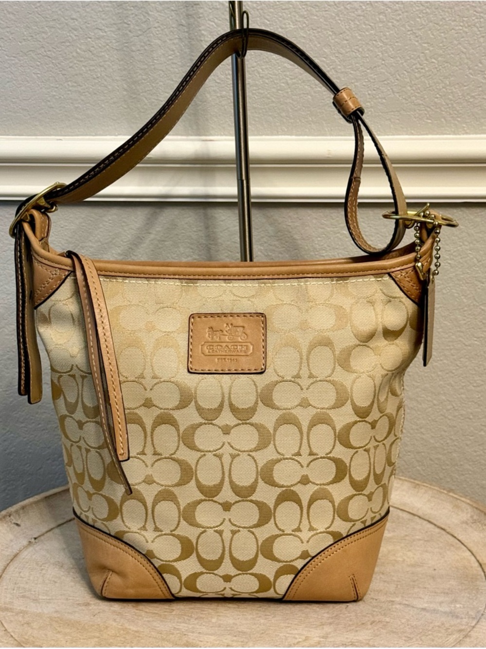 Coach Y2K Signature Zoe Shoulder Bag Khaki/Camel Lavender Lining #F12390